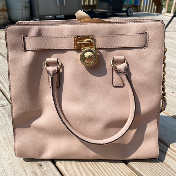 Micheal Kors Large Tote Bag - Picture 2 of 7